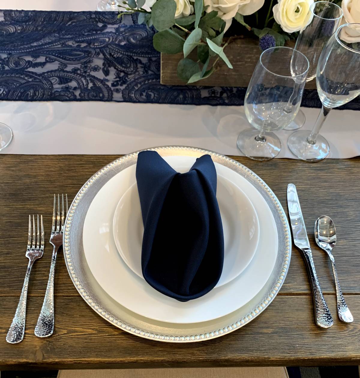 Royal Dinnerware With Navy Solid Napkin
